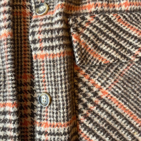 Thick Oversized Brown Flannel - Picture 2 of 4